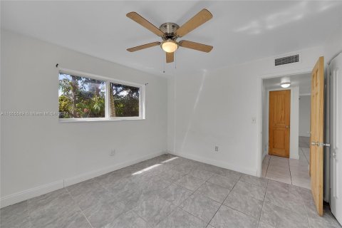 Copropriété à vendre à North Miami Beach, Floride: 2 chambres № 1354589 - photo 15