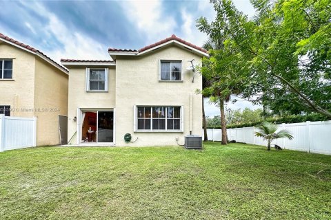 Adosado en venta en Miramar, Florida, 3 dormitorios, 166.76 m2 № 1354590 - foto 30