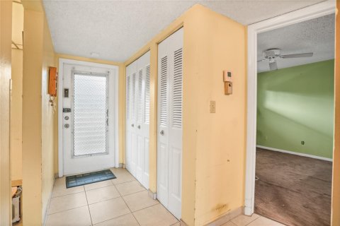 Copropriété à vendre à Tamarac, Floride: 2 chambres, 81.75 m2 № 1051383 - photo 17