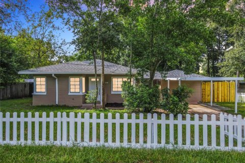 Villa ou maison à vendre à Lakeland, Floride: 3 chambres, 113.06 m2 № 1381500 - photo 1