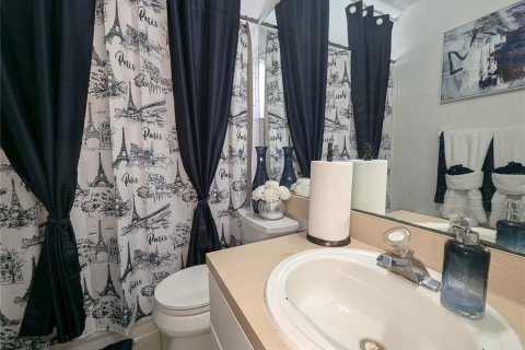 Casa en venta en Tampa, Florida, 3 dormitorios, 169.55 m2 № 1381504 - foto 19