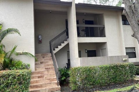 Condominio en venta en Coconut Creek, Florida, 2 dormitorios, 104.98 m2 № 1018100 - foto 19