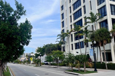 Propiedad comercial en venta en Hollywood, Florida № 1228710 - foto 6