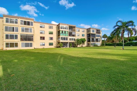 Condo in Boca Raton, Florida, 1 bedroom  № 1228655 - photo 2