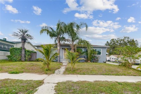 Villa ou maison à vendre à Saint Petersburg, Floride: 3 chambres, 110.93 m2 № 1349585 - photo 5