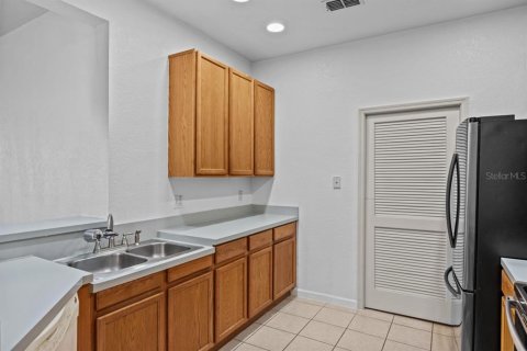 Condo in Kissimmee, Florida, 3 bedrooms  № 1169511 - photo 10