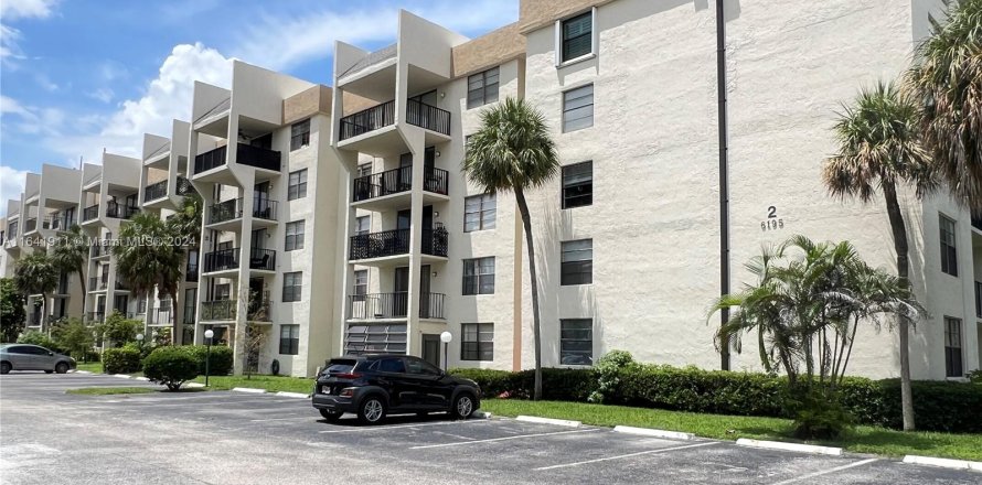 Condo in Tamarac, Florida, 1 bedroom  № 1320975