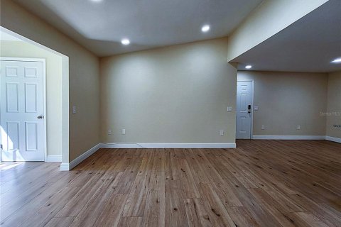 Condo in Tampa, Florida, 1 bedroom  № 1393388 - photo 17