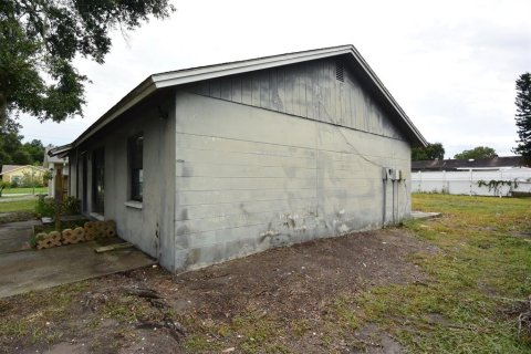 House in New Port Richey, Florida 2 bedrooms, 103.86 sq.m. № 1393415 - photo 25