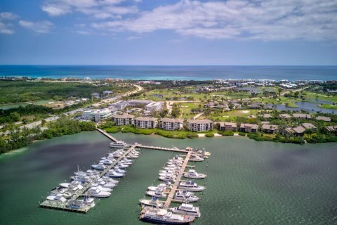 Condominio en venta en Stuart, Florida, 2 dormitorios, 90.12 m2 № 1168702 - foto 18