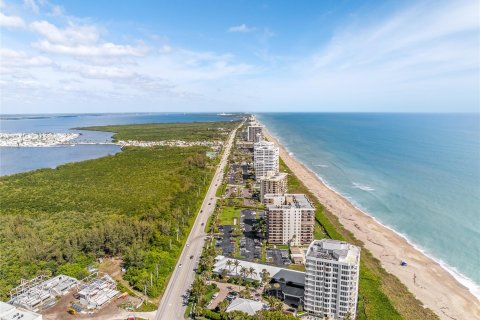 Condo in Jensen Beach, Florida, 3 bedrooms  № 1168665 - photo 7