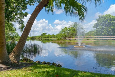 House in Delray Beach, Florida 4 bedrooms, 269.6 sq.m. № 1073608 - photo 22