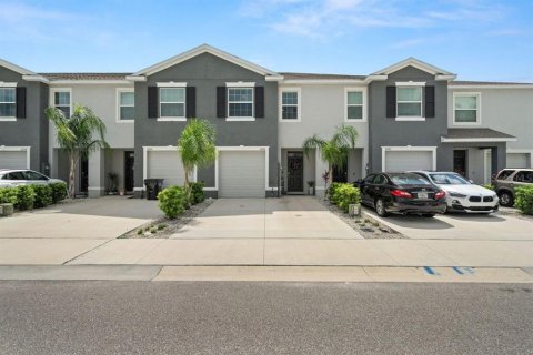 Townhouse in Odessa, Florida 3 bedrooms, 155.43 sq.m. № 1278644 - photo 4