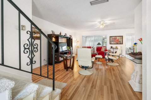 Touwnhouse à vendre à Lake Worth, Floride: 2 chambres, 134.43 m2 № 1034074 - photo 30