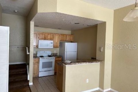 Condo in Kissimmee, Florida, 3 bedrooms  № 1021223 - photo 3