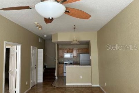 Condo in Kissimmee, Florida, 3 bedrooms  № 1021223 - photo 2