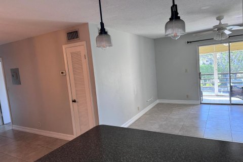 Condo in Boca Raton, Florida, 2 bedrooms  № 1079120 - photo 7