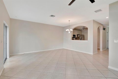 Townhouse in Plantation, Florida 3 bedrooms, 157 sq.m. № 1071225 - photo 24