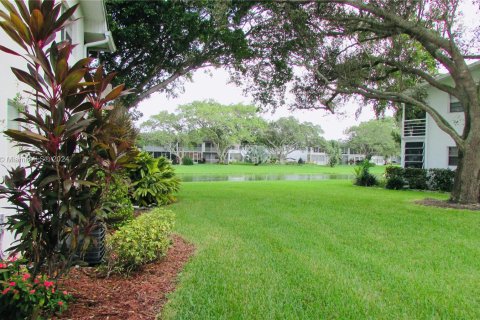 Condo in Deerfield Beach, Florida, 1 bedroom  № 1072872 - photo 6