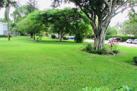 Condo in Deerfield Beach, Florida, 1 bedroom  № 1072872 - photo 5