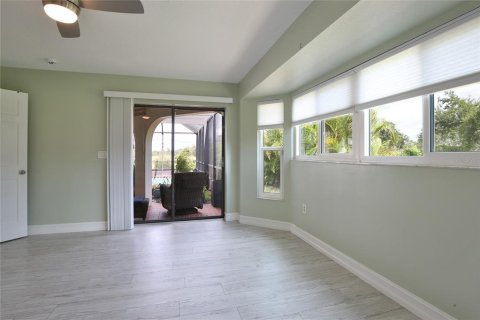 Villa ou maison à vendre à Punta Gorda, Floride: 4 chambres, 229.19 m2 № 1297383 - photo 26