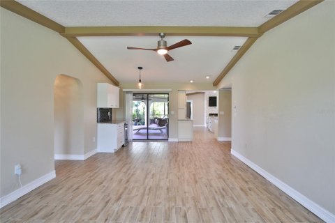 Villa ou maison à vendre à Punta Gorda, Floride: 4 chambres, 229.19 m2 № 1297383 - photo 14