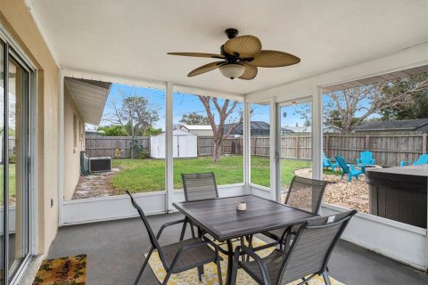 Villa ou maison à vendre à Bradenton, Floride: 2 chambres, 128.76 m2 № 1352848 - photo 19