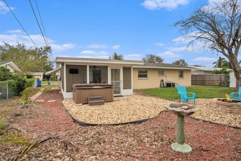 Villa ou maison à vendre à Bradenton, Floride: 2 chambres, 128.76 m2 № 1352848 - photo 22