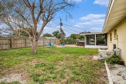 Villa ou maison à vendre à Bradenton, Floride: 2 chambres, 128.76 m2 № 1352848 - photo 21