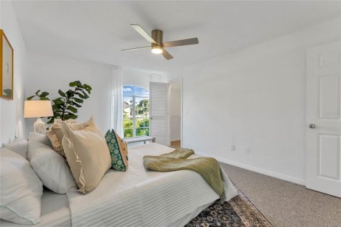 Condo in Orlando, Florida, 2 bedrooms  № 1387615 - photo 13