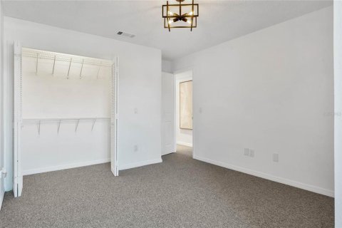 Condo in Orlando, Florida, 2 bedrooms  № 1387615 - photo 18