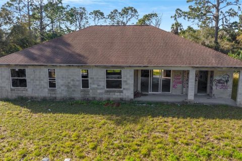 Villa ou maison à vendre à North Port, Floride: 3 chambres, 200.67 m2 № 1039210 - photo 19