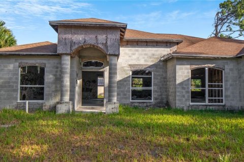 Villa ou maison à vendre à North Port, Floride: 3 chambres, 200.67 m2 № 1039210 - photo 4