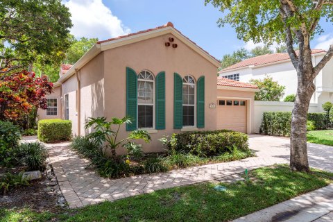 House in Palm Beach Gardens, Florida 2 bedrooms, 118.64 sq.m. № 1171216 - photo 27