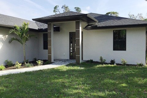 Villa ou maison à vendre à Port Charlotte, Floride: 4 chambres, 154.03 m2 № 1066915 - photo 5