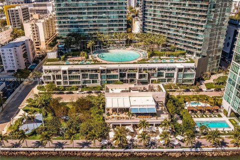 Copropriété à vendre à Miami, Floride: 2 chambres, 106.19 m2 № 1380587 - photo 28