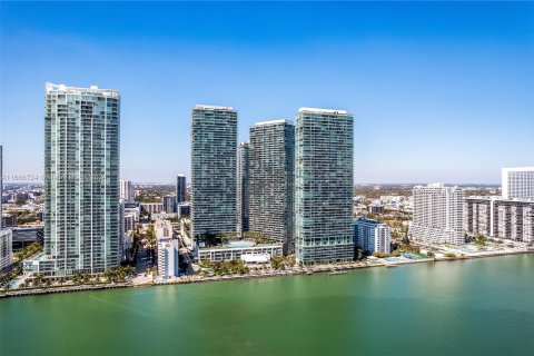 Copropriété à vendre à Miami, Floride: 2 chambres, 106.19 m2 № 1380587 - photo 30