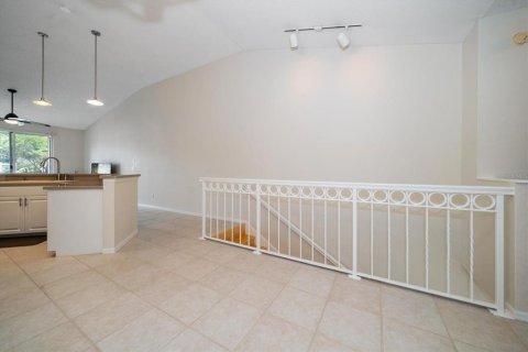 Copropriété à vendre à Tampa, Floride: 2 chambres, 99.22 m2 № 1399608 - photo 12