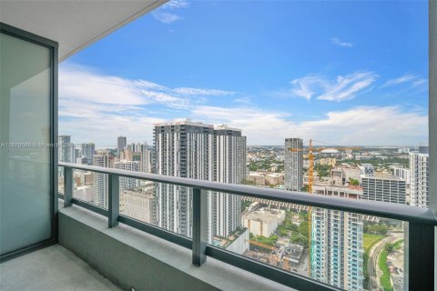 Condo in Miami, Florida, 1 bedroom  № 1406085 - photo 28