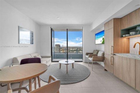 Condominio en venta en Miami, Florida, 1 dormitorio № 1406085 - foto 7