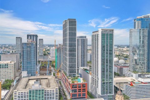 Condo in Miami, Florida, 1 bedroom  № 1406085 - photo 27