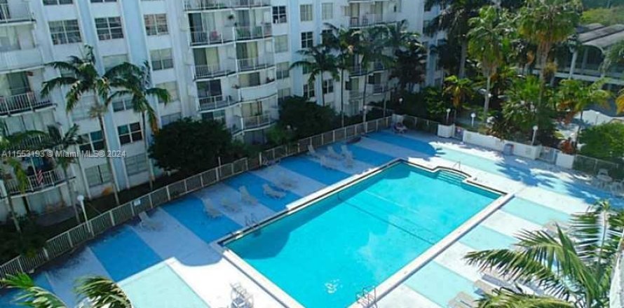 Квартира в Майами, Флорида 1 спальня, 76.74м2 № 1073151