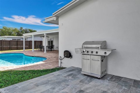 Casa en venta en Hollywood, Florida, 3 dormitorios, 162.76 m2 № 1073150 - foto 19