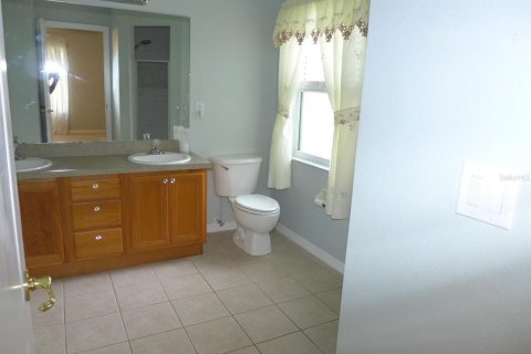 Duplex à vendre à Groveland, Floride: 2 chambres, 115.2 m2 № 1335876 - photo 15