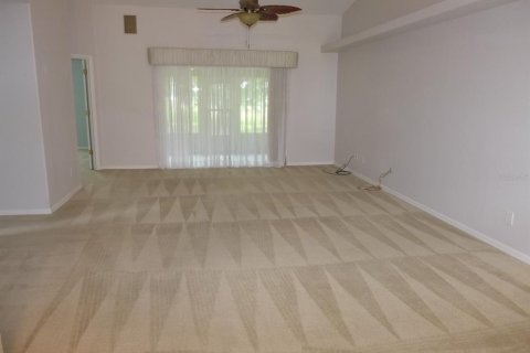 Duplex à vendre à Groveland, Floride: 2 chambres, 115.2 m2 № 1335876 - photo 11