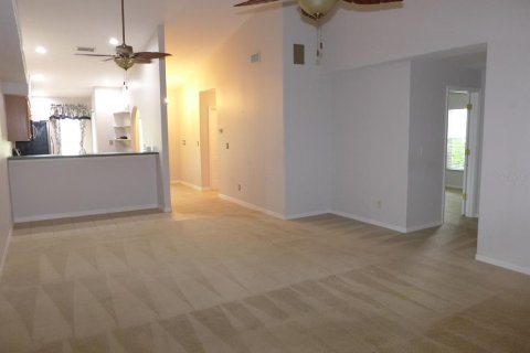 Duplex à vendre à Groveland, Floride: 2 chambres, 115.2 m2 № 1335876 - photo 9