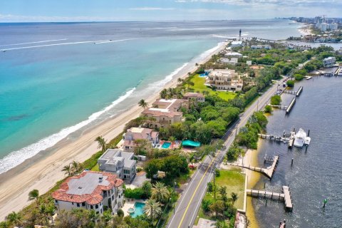 Villa ou maison à vendre à Hillsboro Beach, Floride: 5 chambres, 467.95 m2 № 1047847 - photo 14