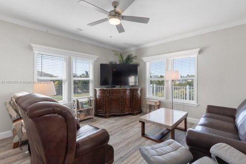 Villa ou maison à vendre à Marathon, Floride: 5 chambres, 270.53 m2 № 1067813 - photo 5