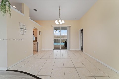 Casa en venta en Port St. Lucie, Florida, 3 dormitorios, 182.83 m2 № 1050928 - foto 24