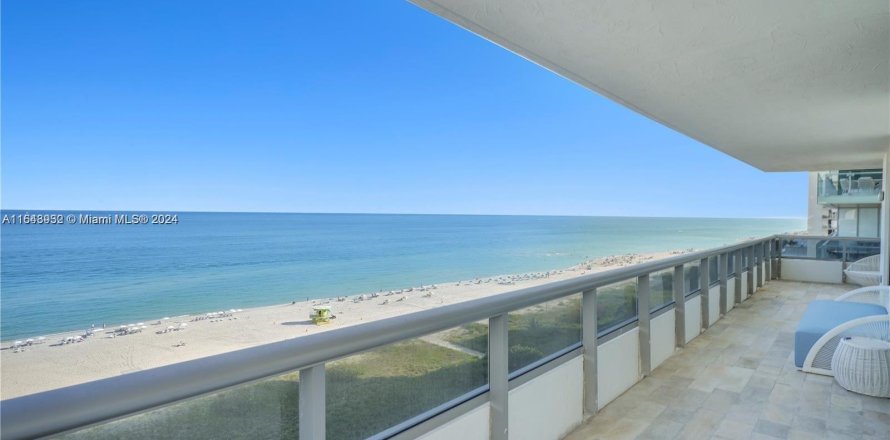 Condo in Miami Beach, Florida, 5 bedrooms  № 1325910